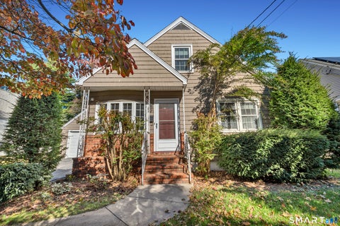 Photo of 276 Nichols Terrace, Stratford, CT 06614 (MLS # 24212364)