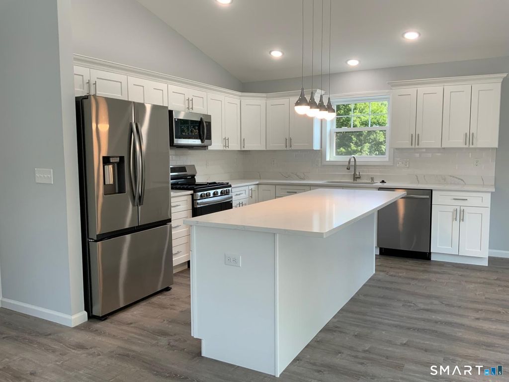 Photo of 18 Albion Avenue, West Haven, CT 06516 (MLS # 24153155)