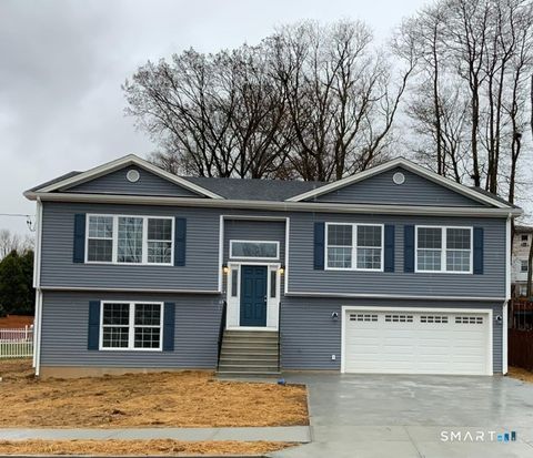 18 Albion Avenue West Haven CT 06516