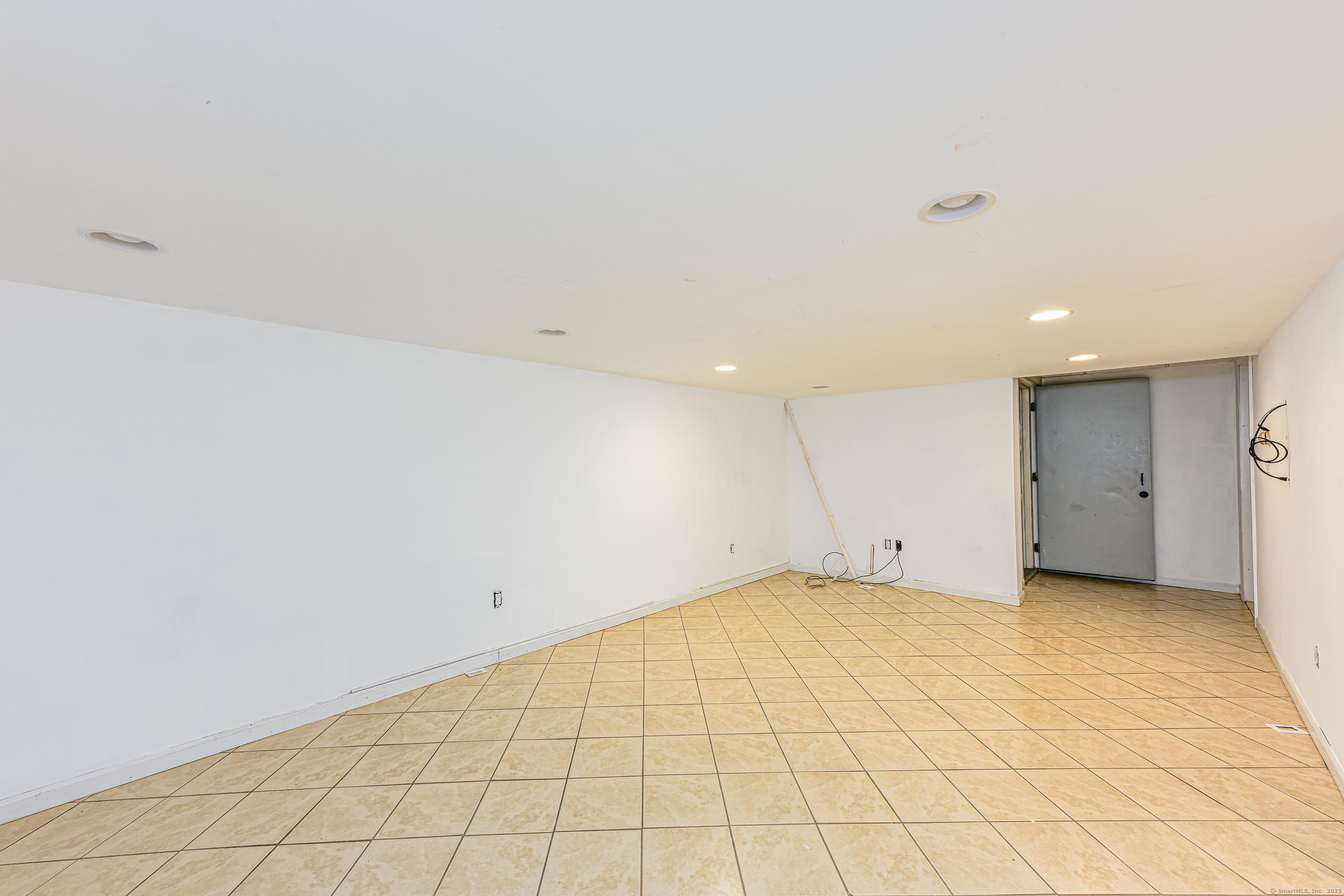 12 Helen Drive, North Haven, Connecticut image 31