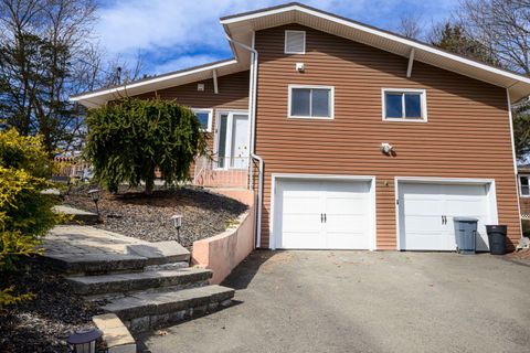 MLS: 24070963
