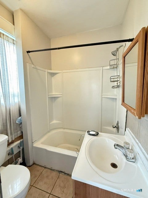 Tiny photo for 384 Gregory Street, Bridgeport, CT 06604 (MLS # 24187823)