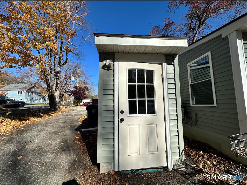 32 Quarry Street