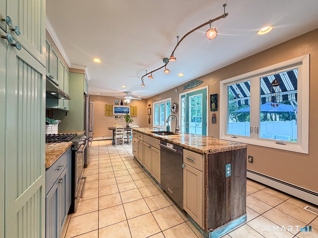 16 Highland Avenue