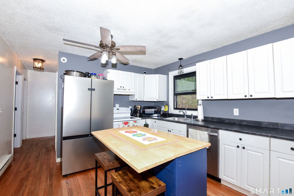 Photo of 3 Sullivan Road, Lisbon, CT 06351 (MLS # 24159112)