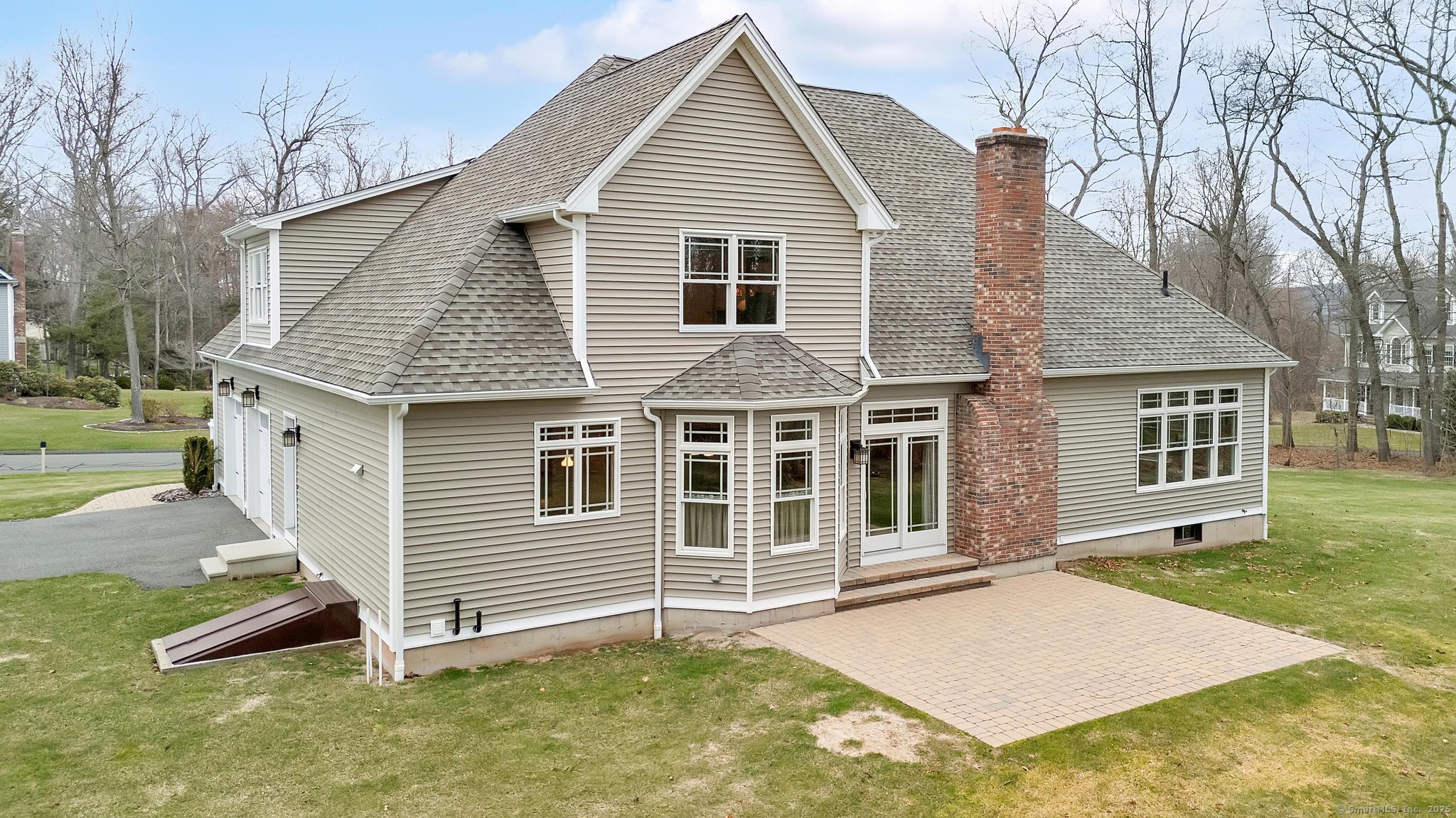 8 Brittanis Way, Ellington, Connecticut image 2