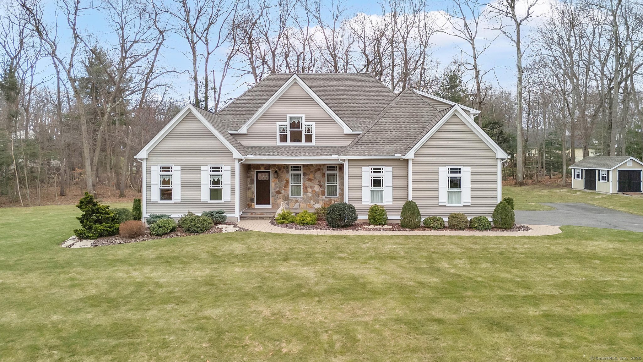 8 Brittanis Way, Ellington, Connecticut image 1