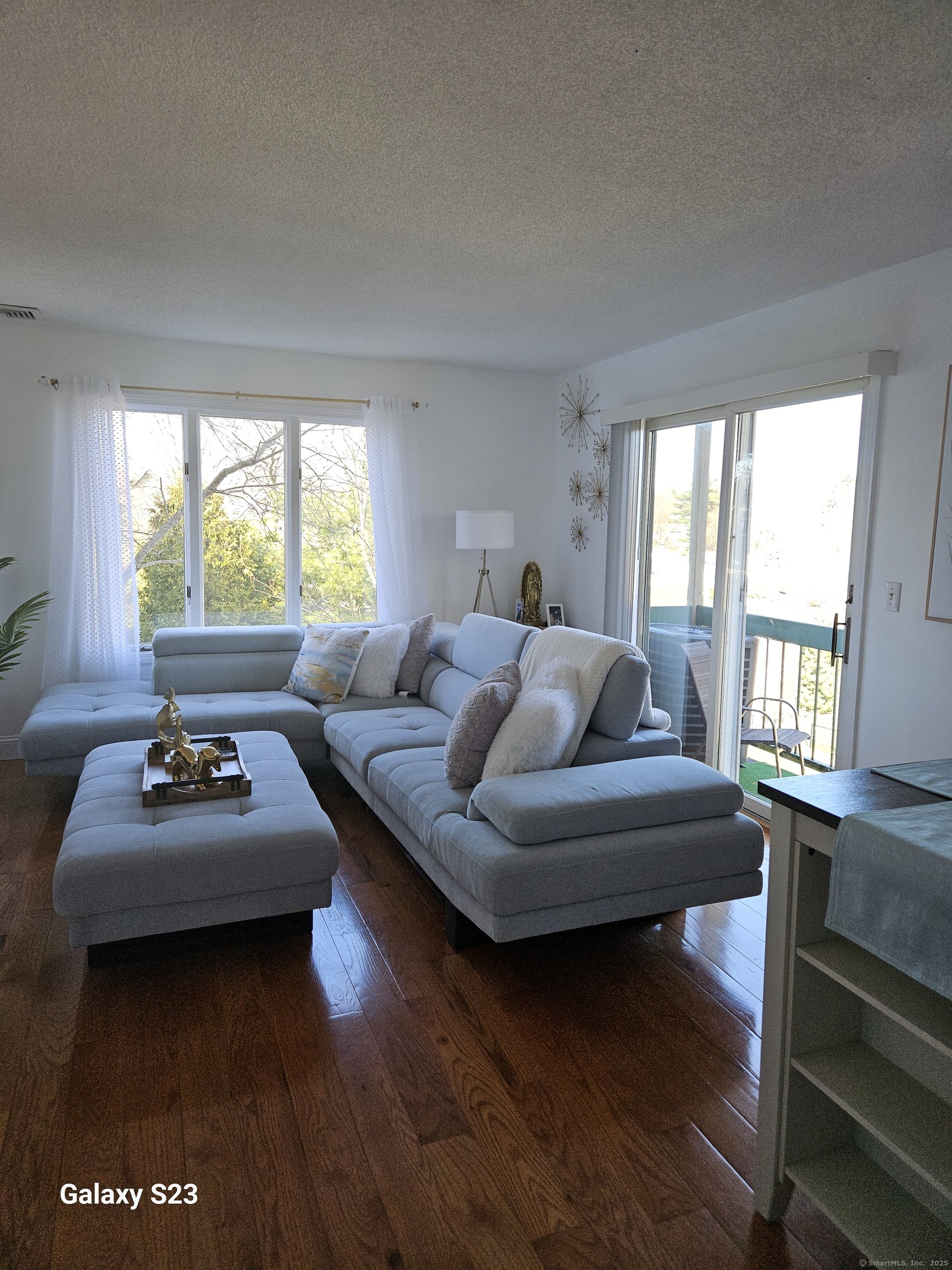 S Broad Street Apt N112, Meriden, Connecticut - 1 Bedrooms  
1 Bathrooms  
3 Rooms - 