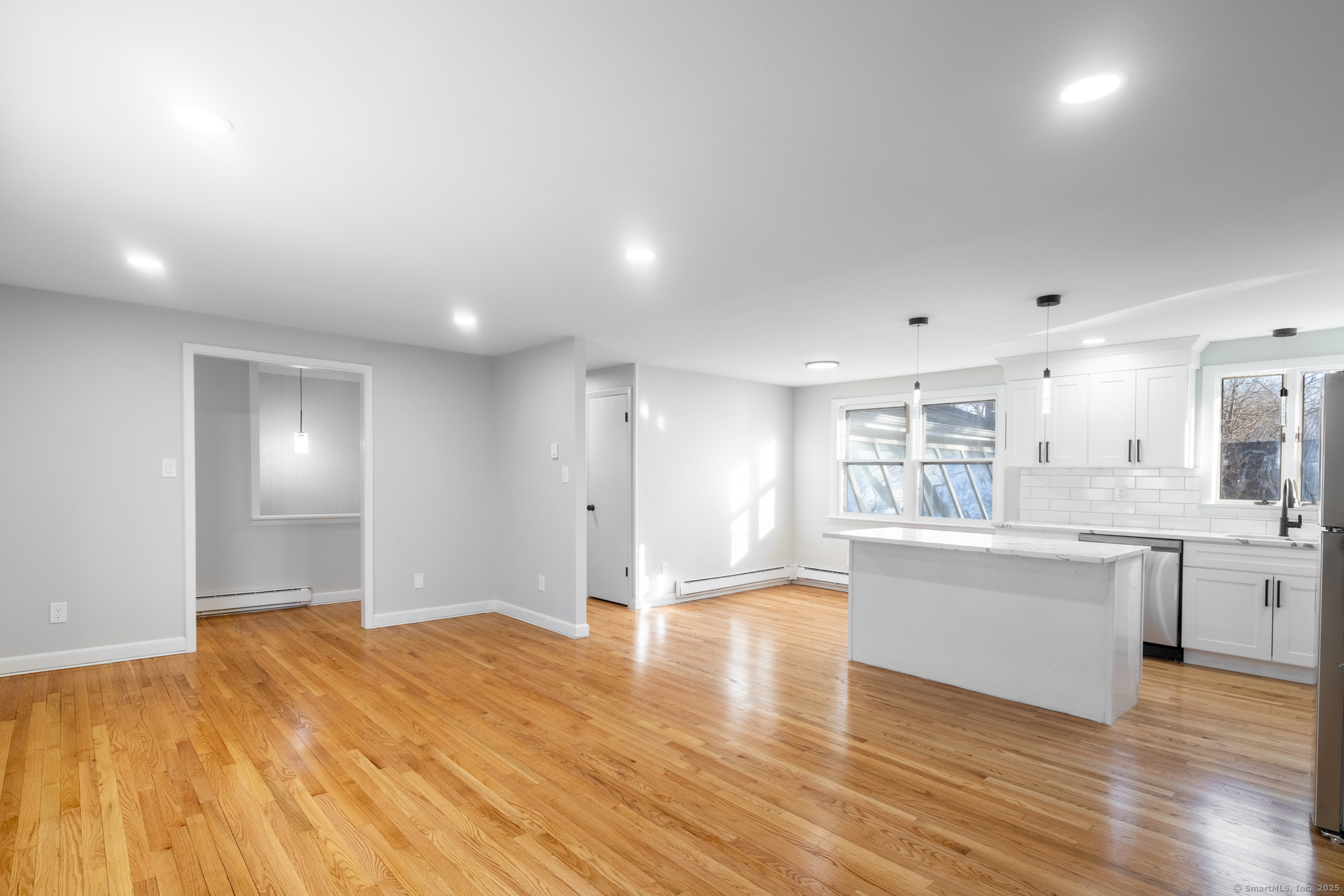 25 Ohio Drive, Bristol, Connecticut image 4