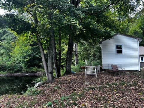 A home in Chaplin