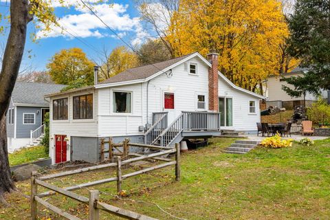 Tiny photo for 30 Lakeview Drive, Bethlehem, CT 06751 (MLS # 24138181)
