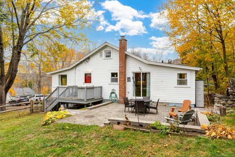 Tiny photo for 30 Lakeview Drive, Bethlehem, CT 06751 (MLS # 24138181)