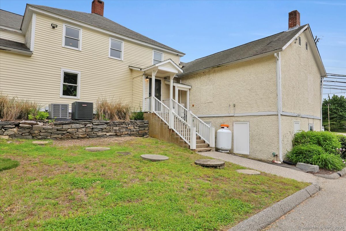 Columbia, Connecticut 06237, United States, ,Residential,Active,143709