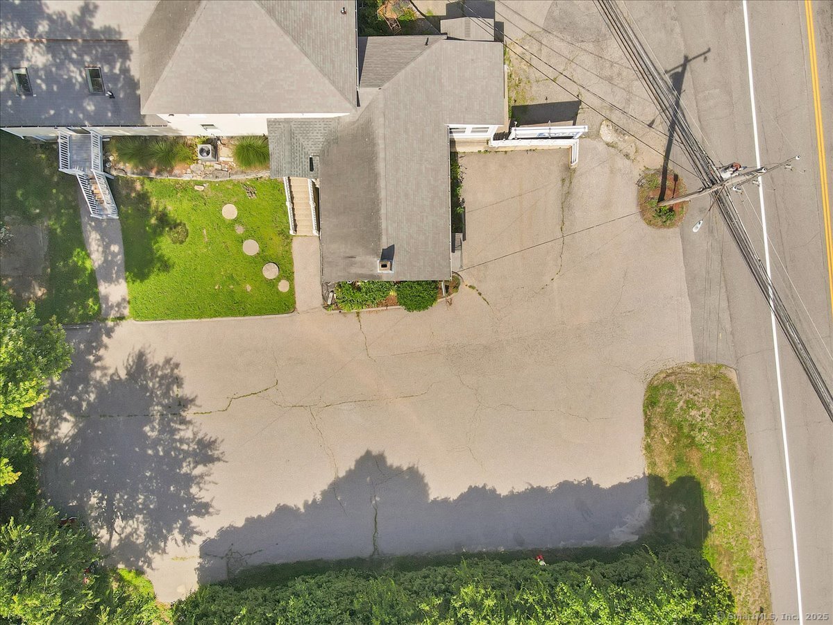 Columbia, Connecticut 06237, United States, ,Residential,Active,143709