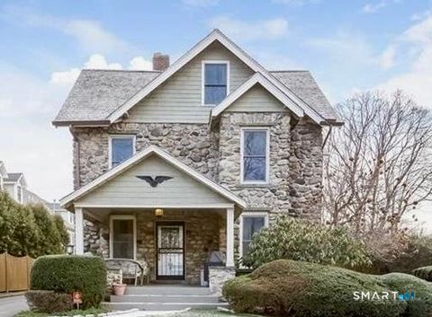 Photo of 35 Maple Tree Avenue #APT 1, Stamford, CT 06906 (MLS # 24153250)