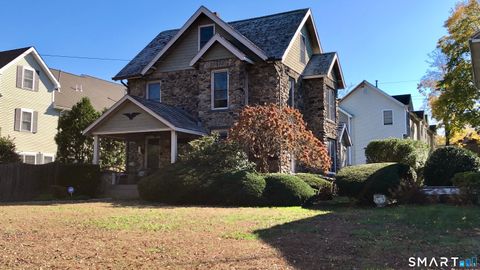 35 Maple Tree Avenue APT 1 Stamford CT 06906