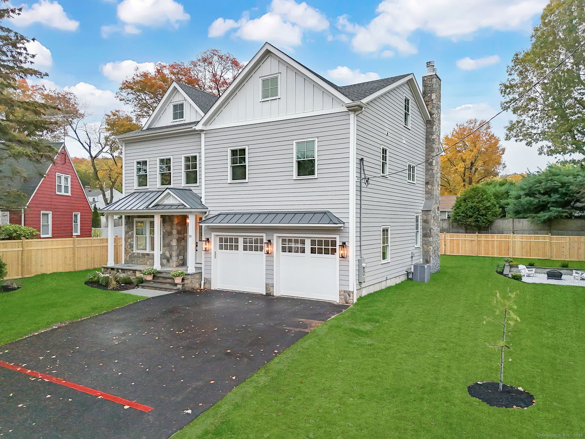 33 Middlebrook Place