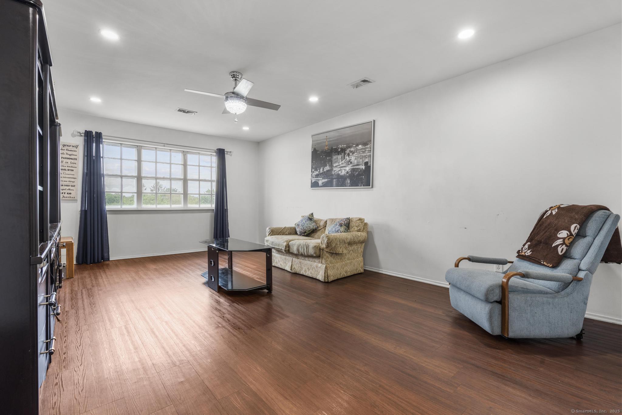50 Greenhouse Road 65D