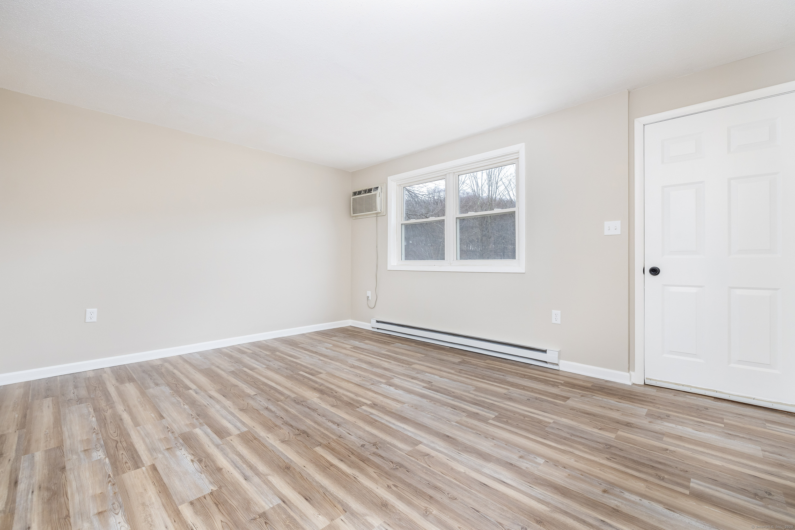 1081 New Haven Road #APT 7A, Naugatuck, Connecticut image 2