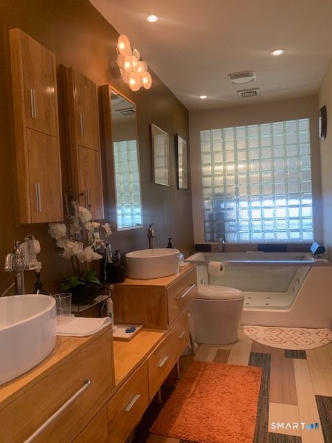 Tiny photo for 200 Brittany Farms Road #D, New Britain, CT 06053 (MLS # 24166520)