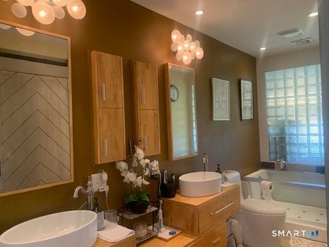 Tiny photo for 200 Brittany Farms Road #D, New Britain, CT 06053 (MLS # 24166520)