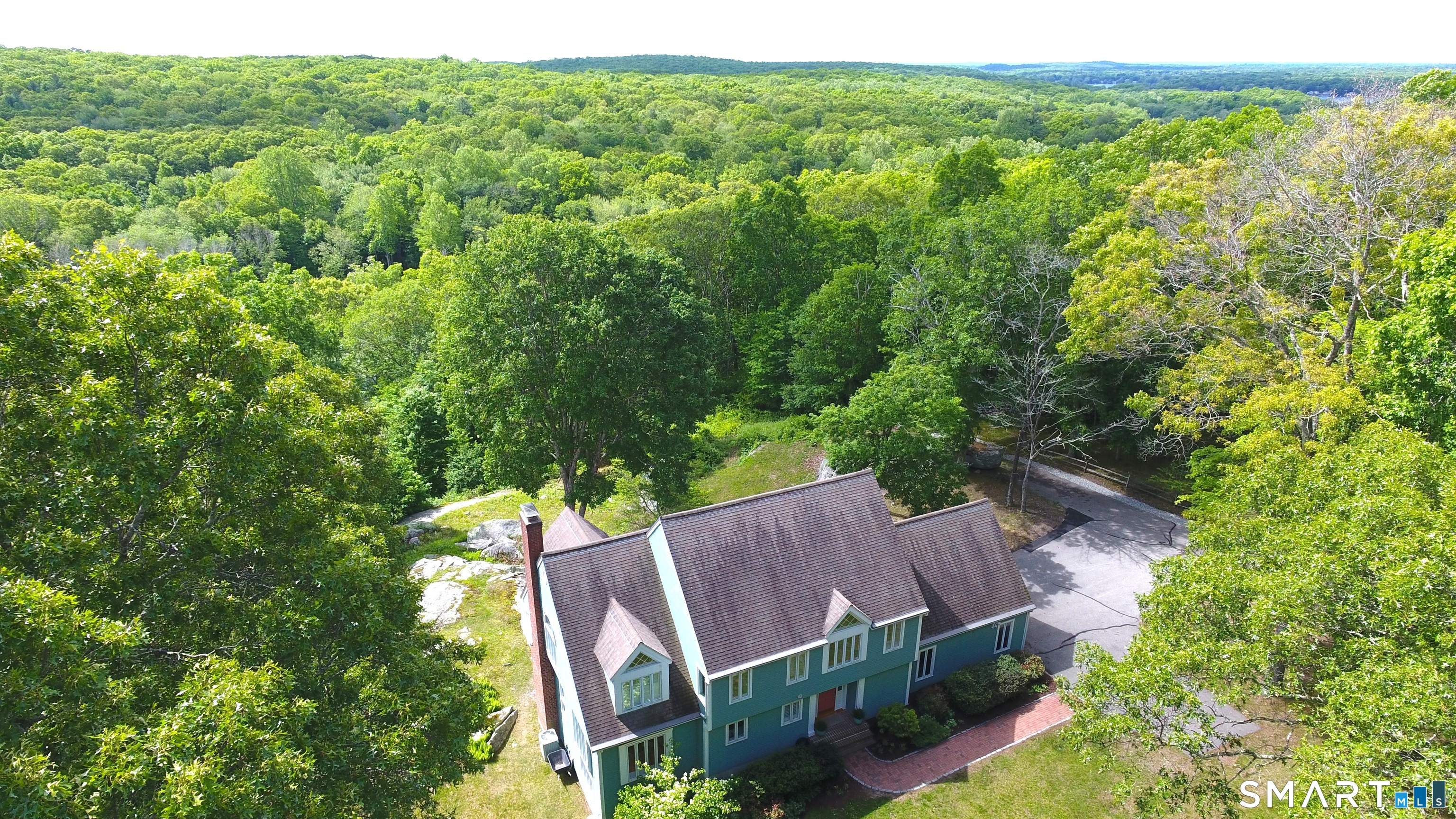 253-4 Grassy Hill Road