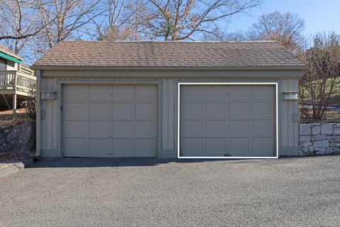 A home in Southbury