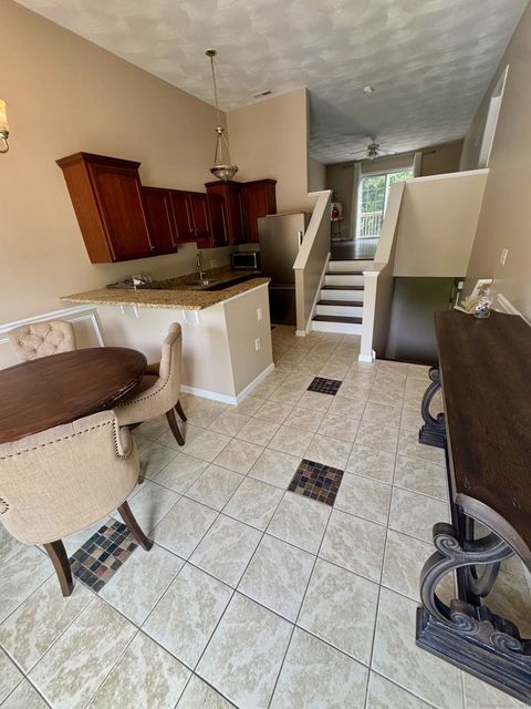 Tiny photo for 31 Marie Street #APT B, New Haven, CT 06513 (MLS # 24153108)