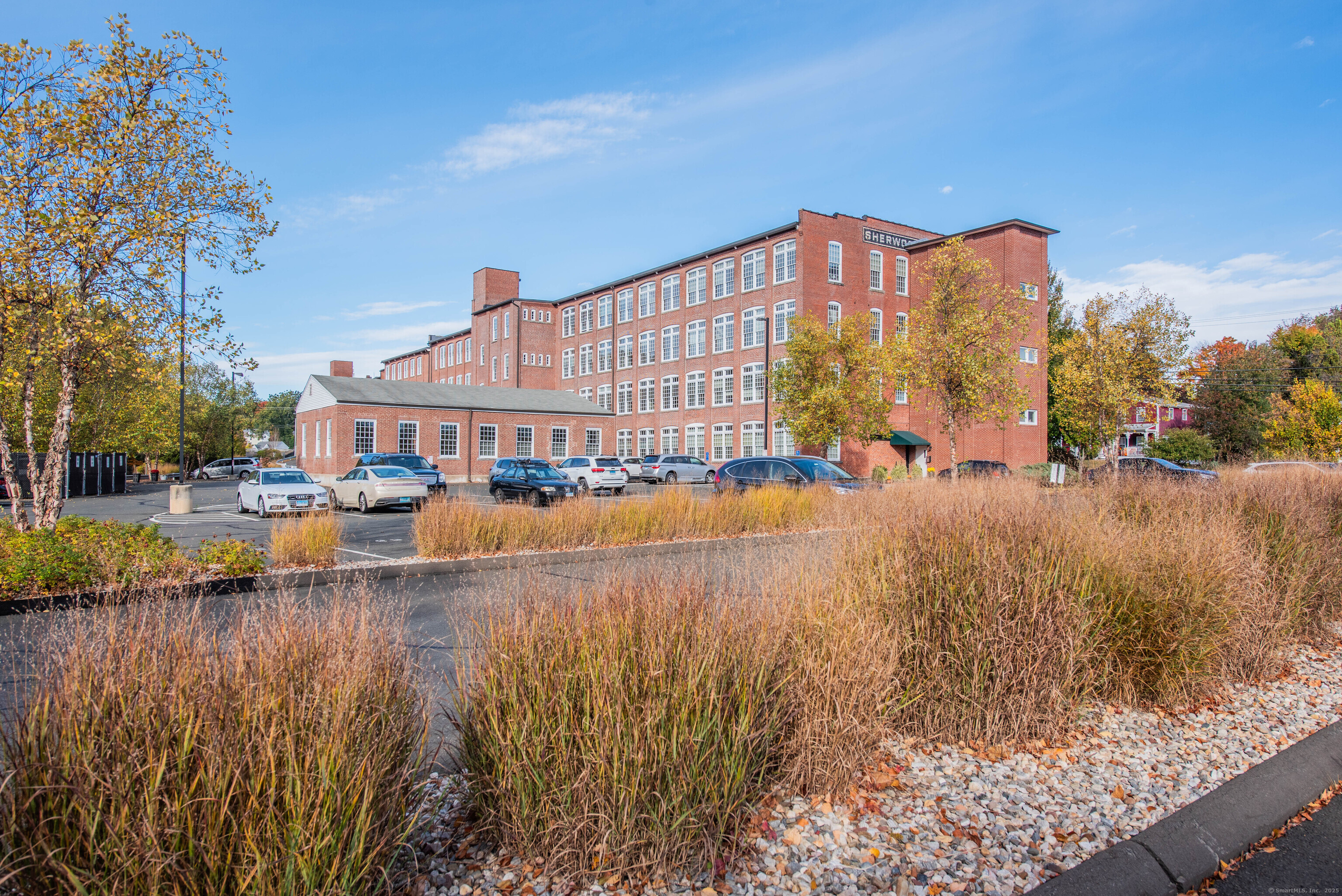 10 Main Street 103