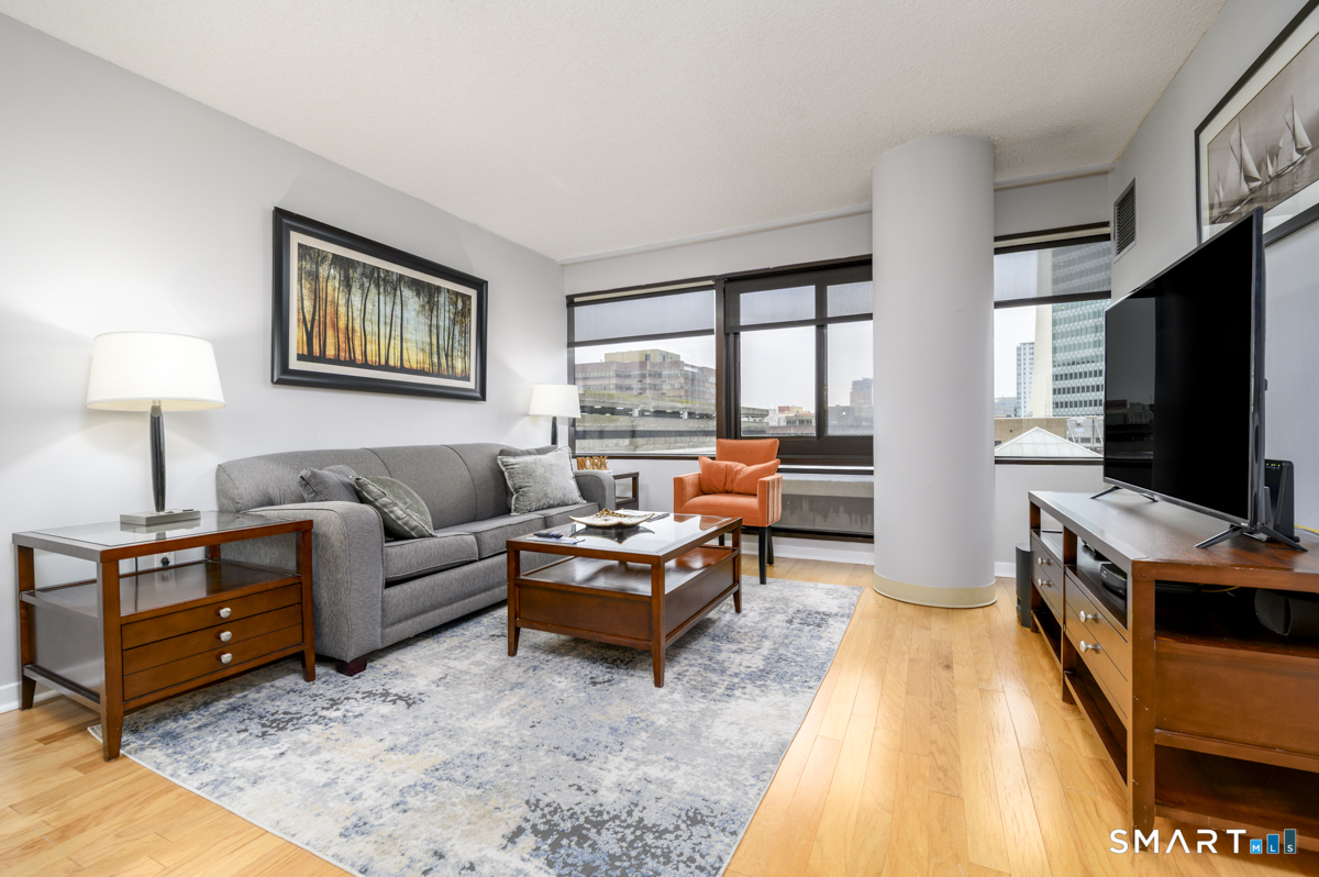 127 Greyrock Place 609