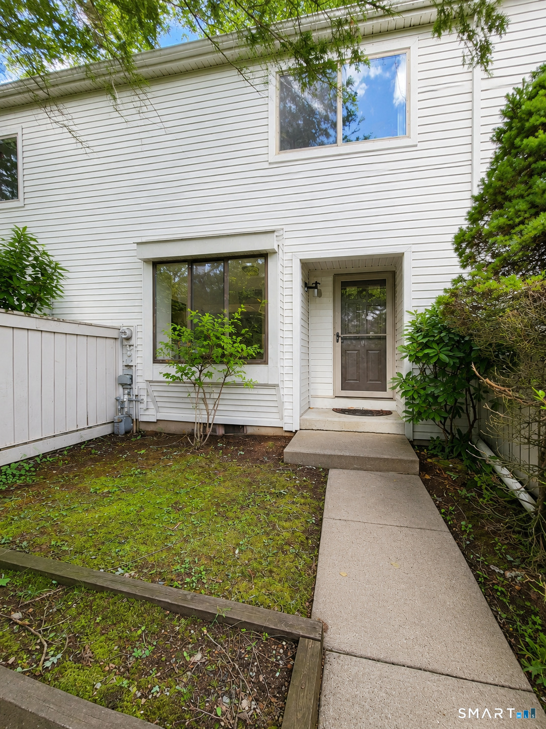 5 Farmington Chase Crescent