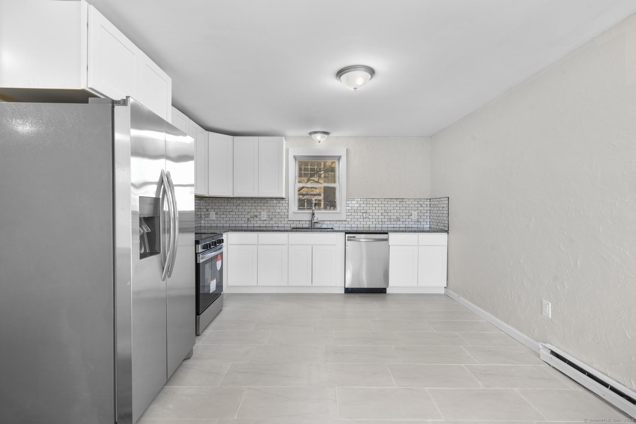 129 Smith Avenue, Norwich, Connecticut image 7