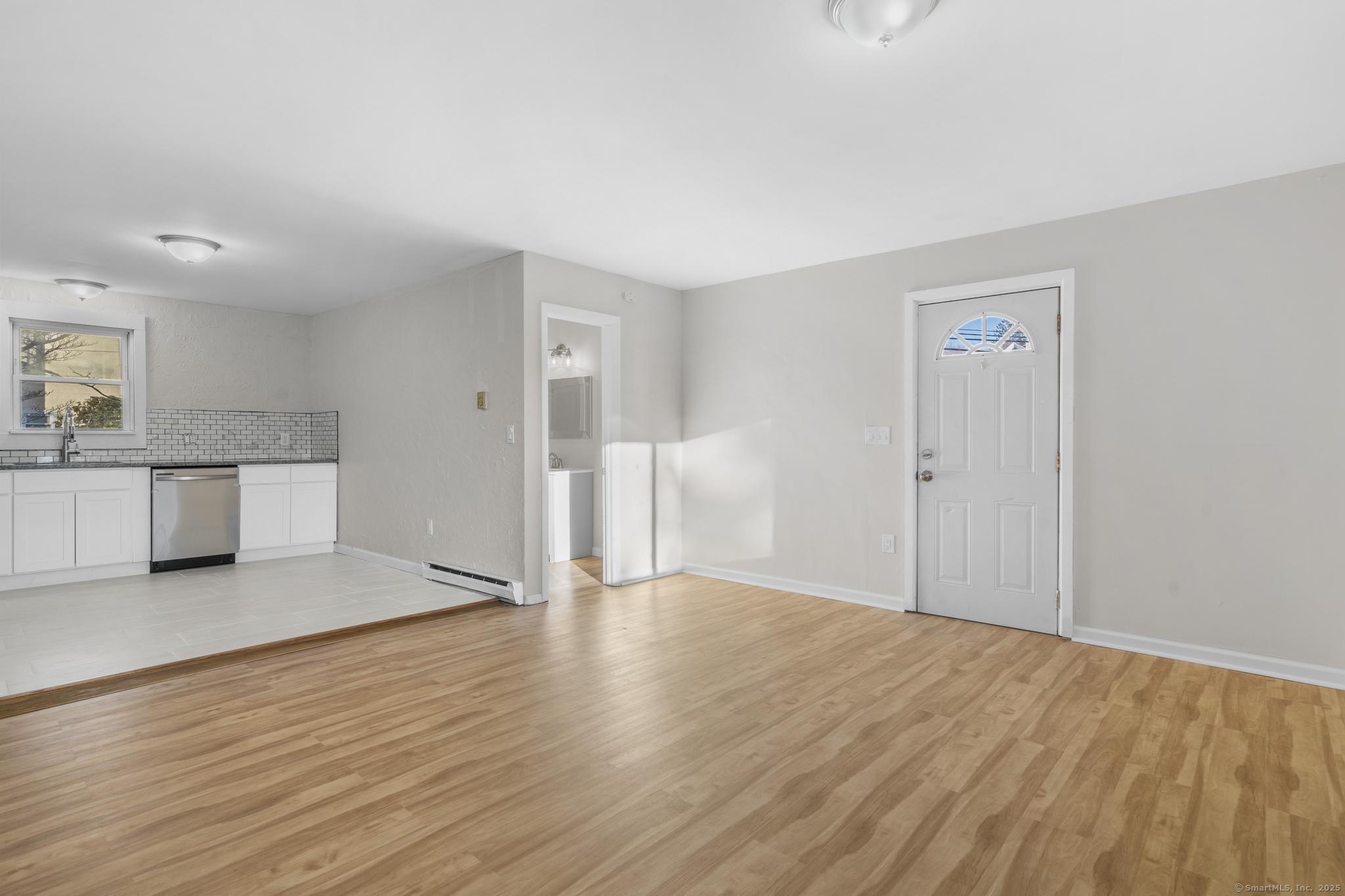 129 Smith Avenue, Norwich, Connecticut image 10