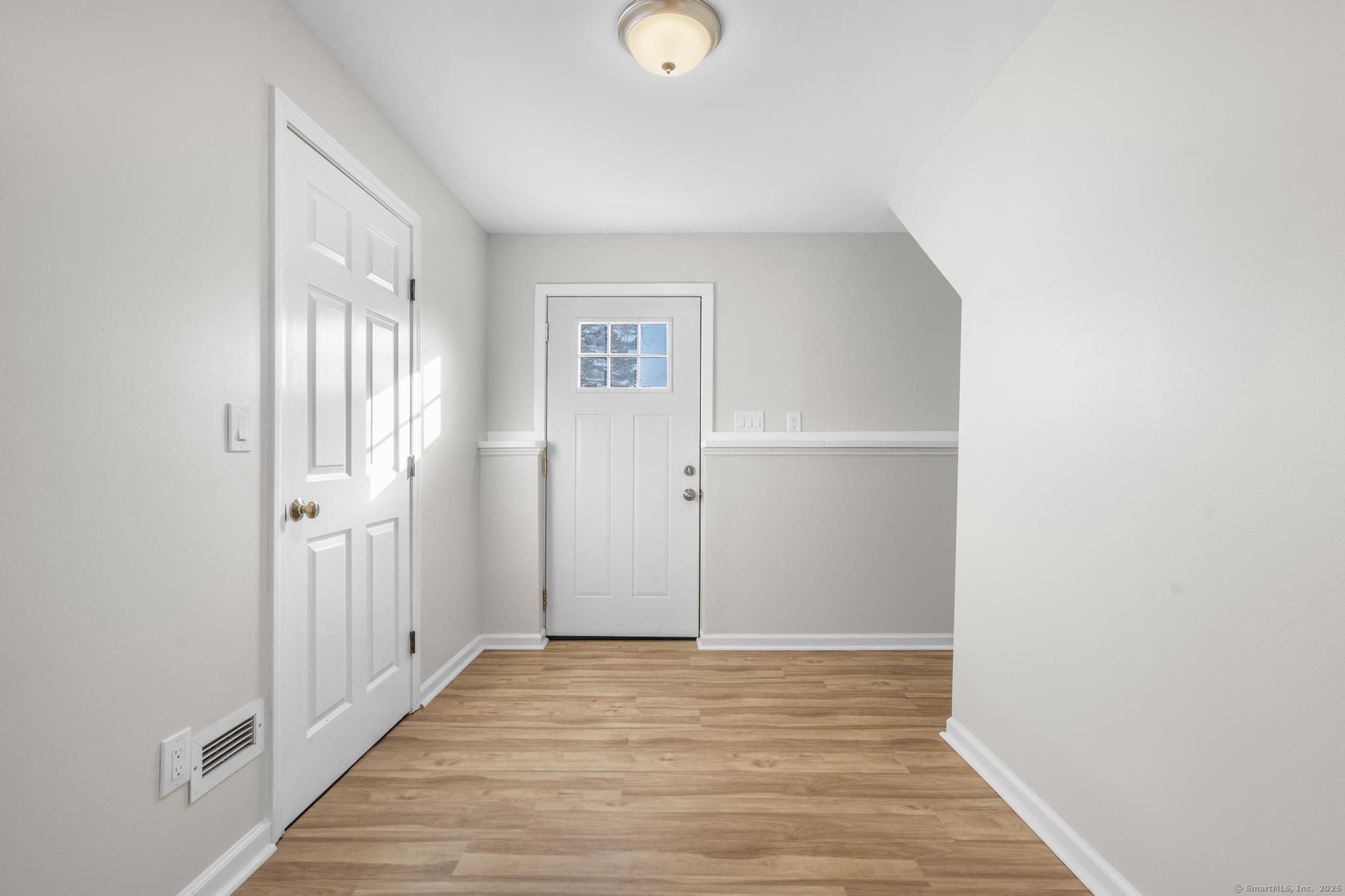 129 Smith Avenue, Norwich, Connecticut image 18