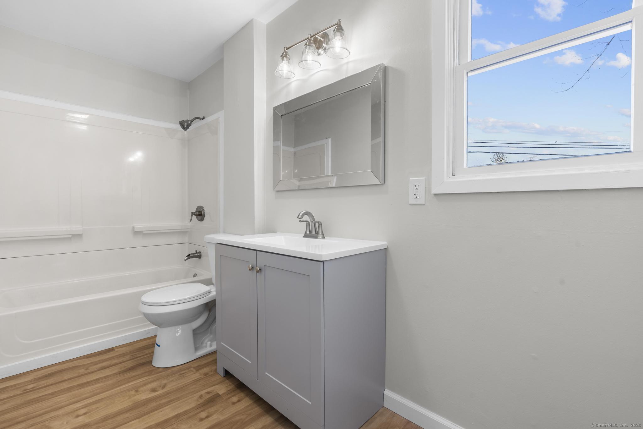 129 Smith Avenue, Norwich, Connecticut image 14