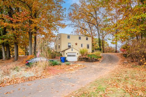 A home in Newington