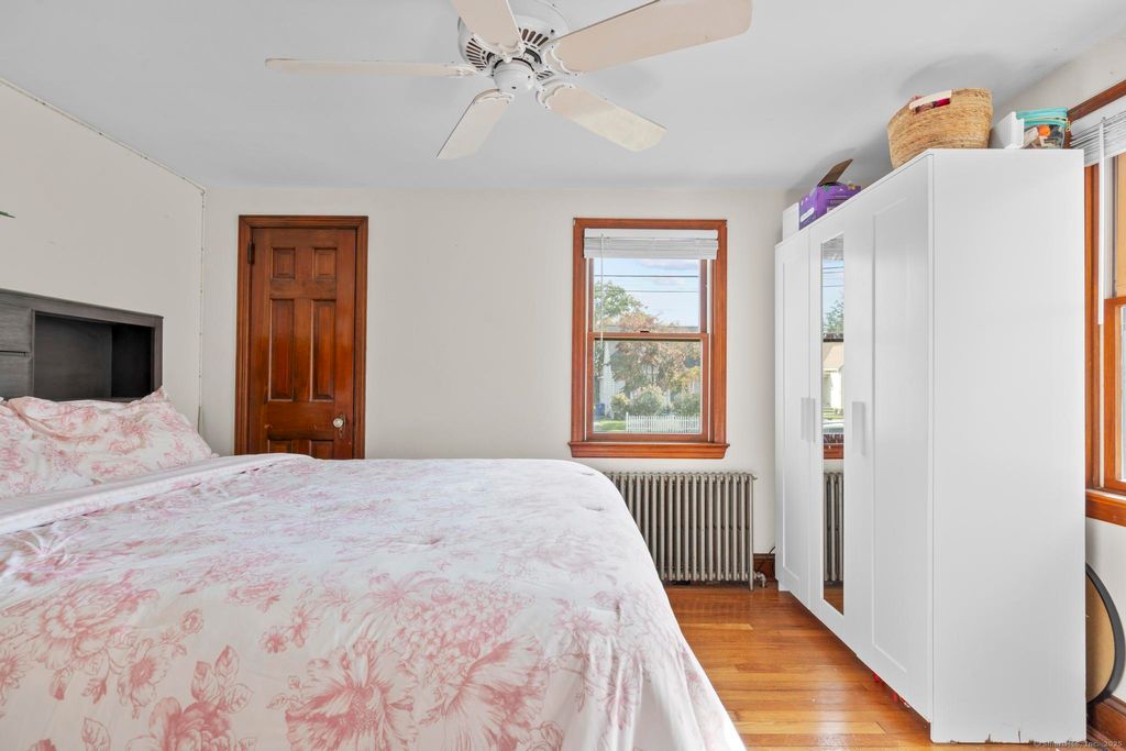 Photo of 7 Hadik Parkway, Norwalk, CT 06854 (MLS # 24128574)