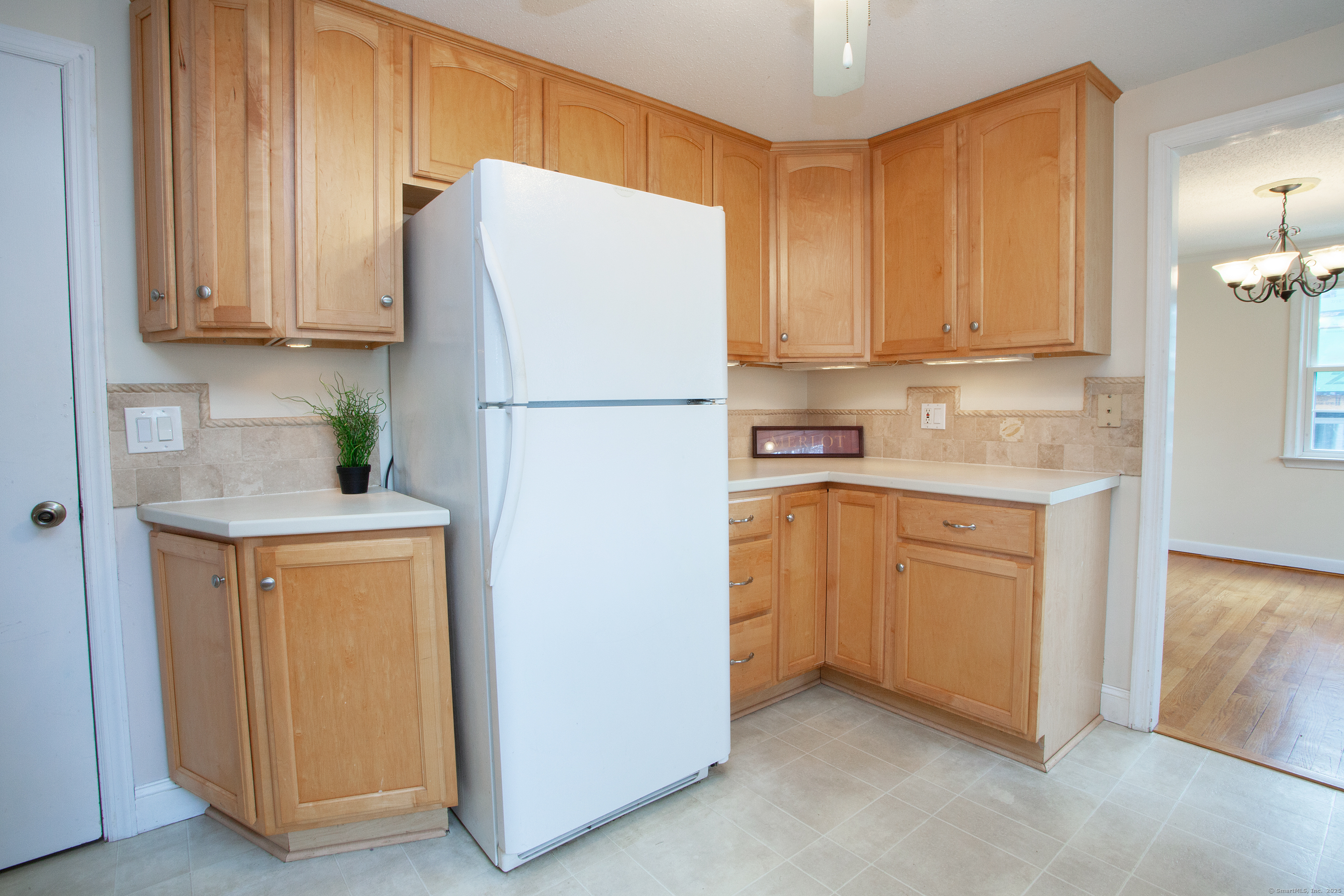 95 Clifton Avenue, West Hartford, Connecticut image 16