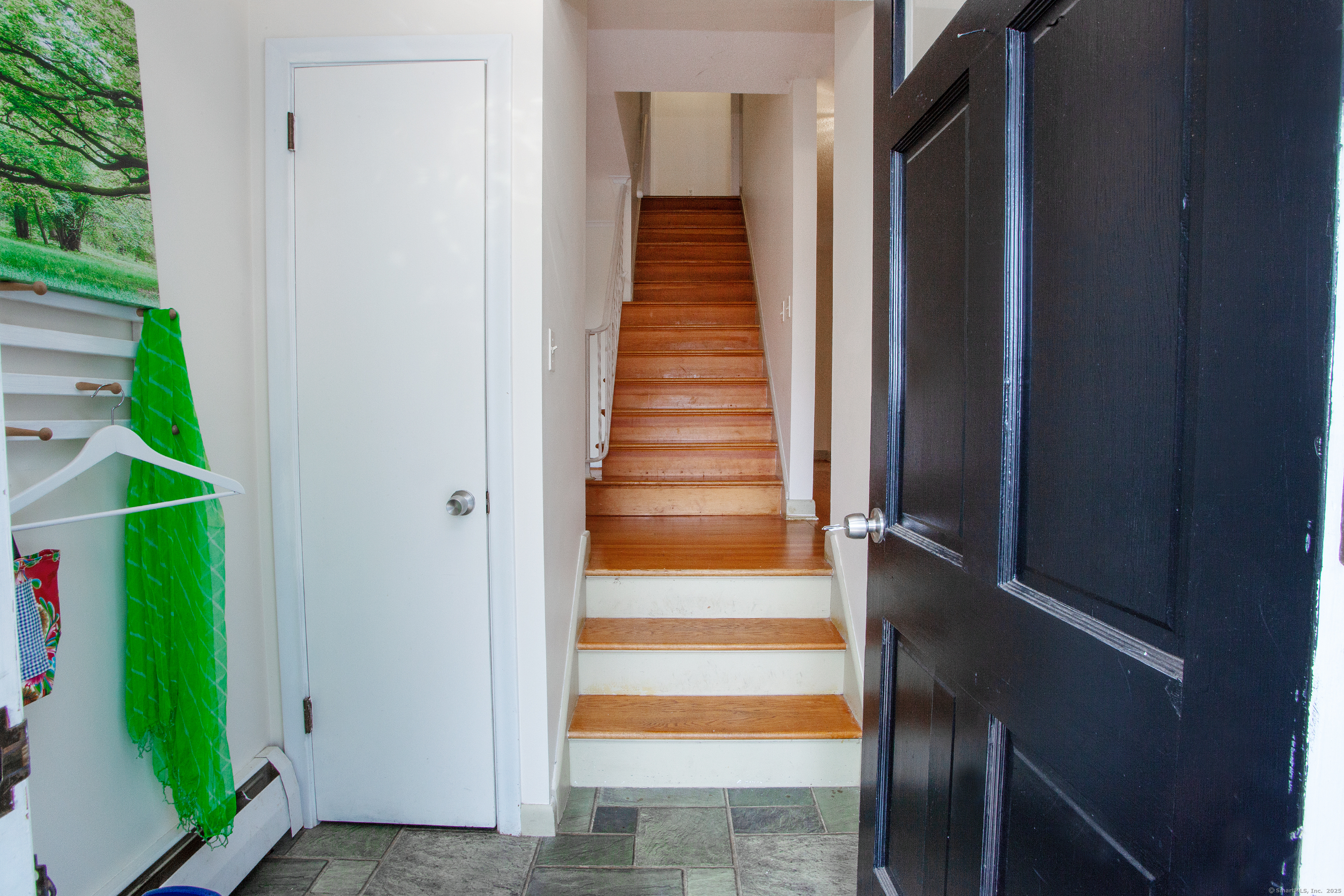 95 Clifton Avenue, West Hartford, Connecticut image 4