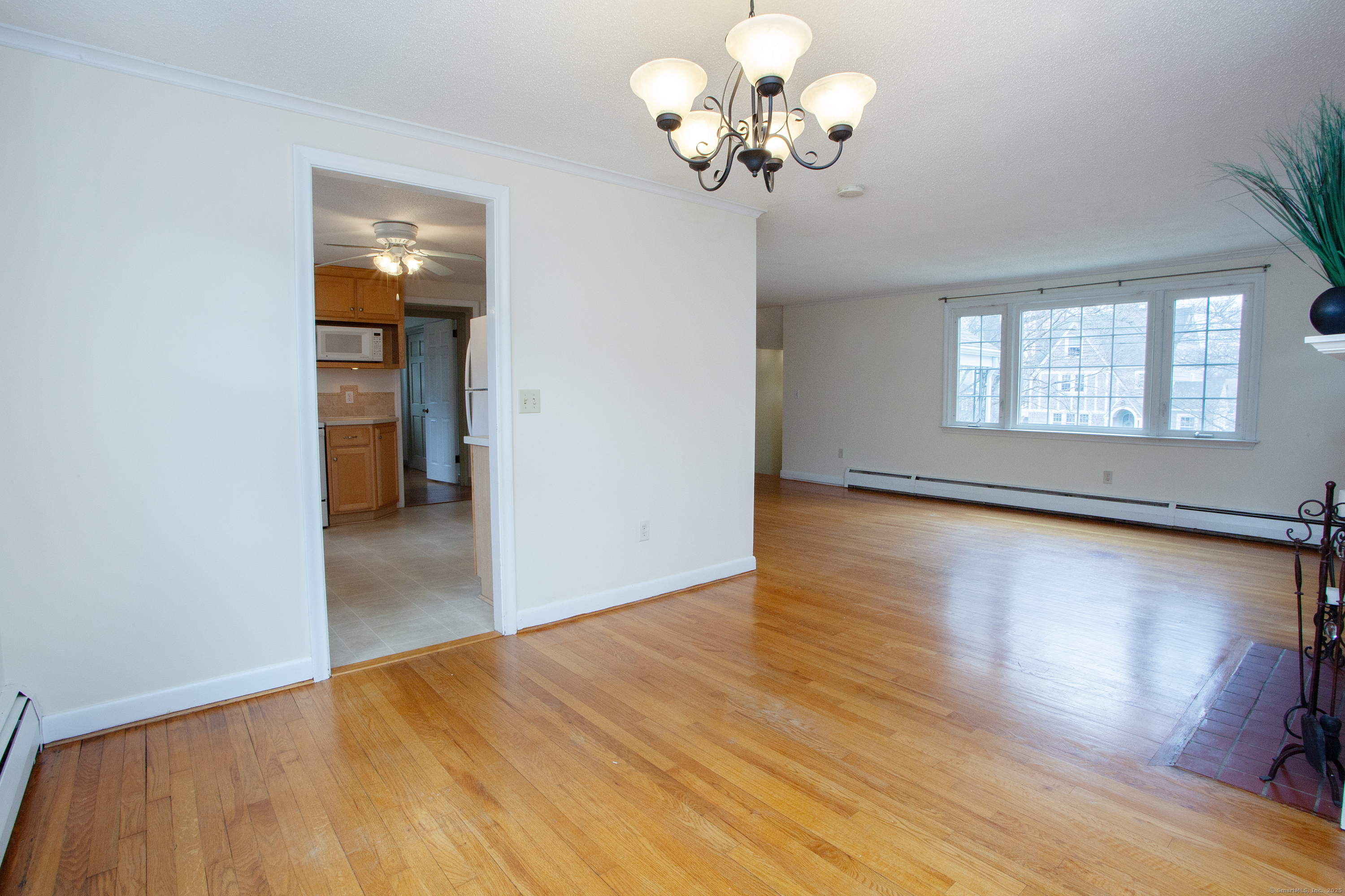95 Clifton Avenue, West Hartford, Connecticut image 13