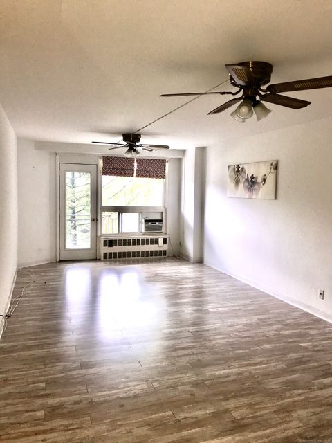 MLS: 24081352