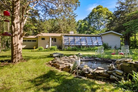 A home in Ledyard