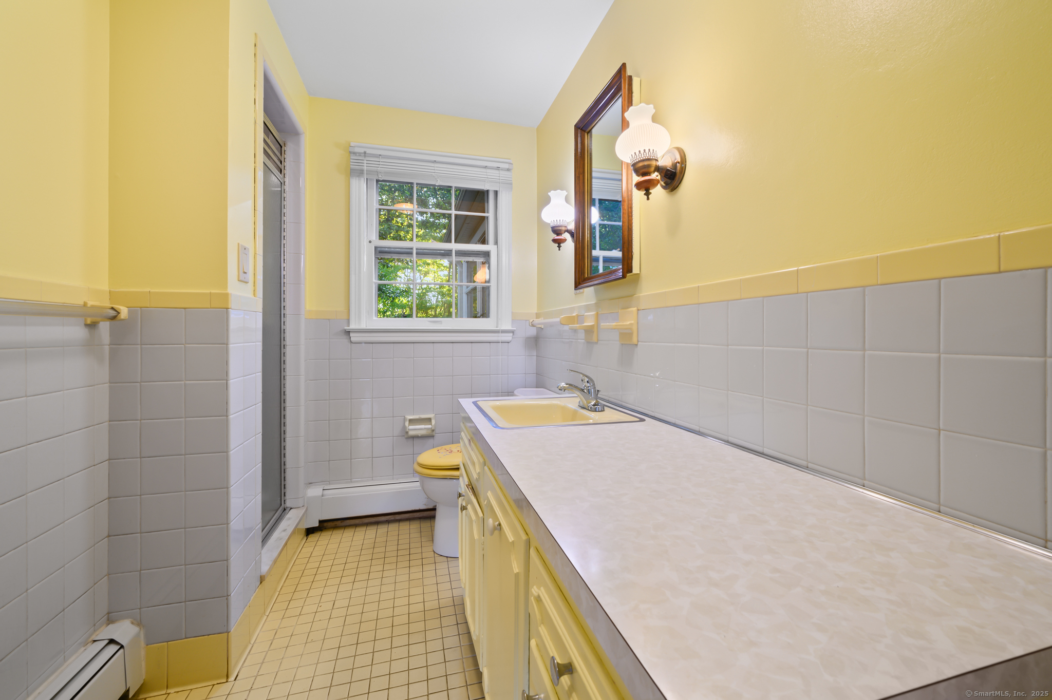 West Haven, Connecticut 06516, United States, 4 Bedrooms Bedrooms, ,2 BathroomsBathrooms,Residential,Coming Soon,218331