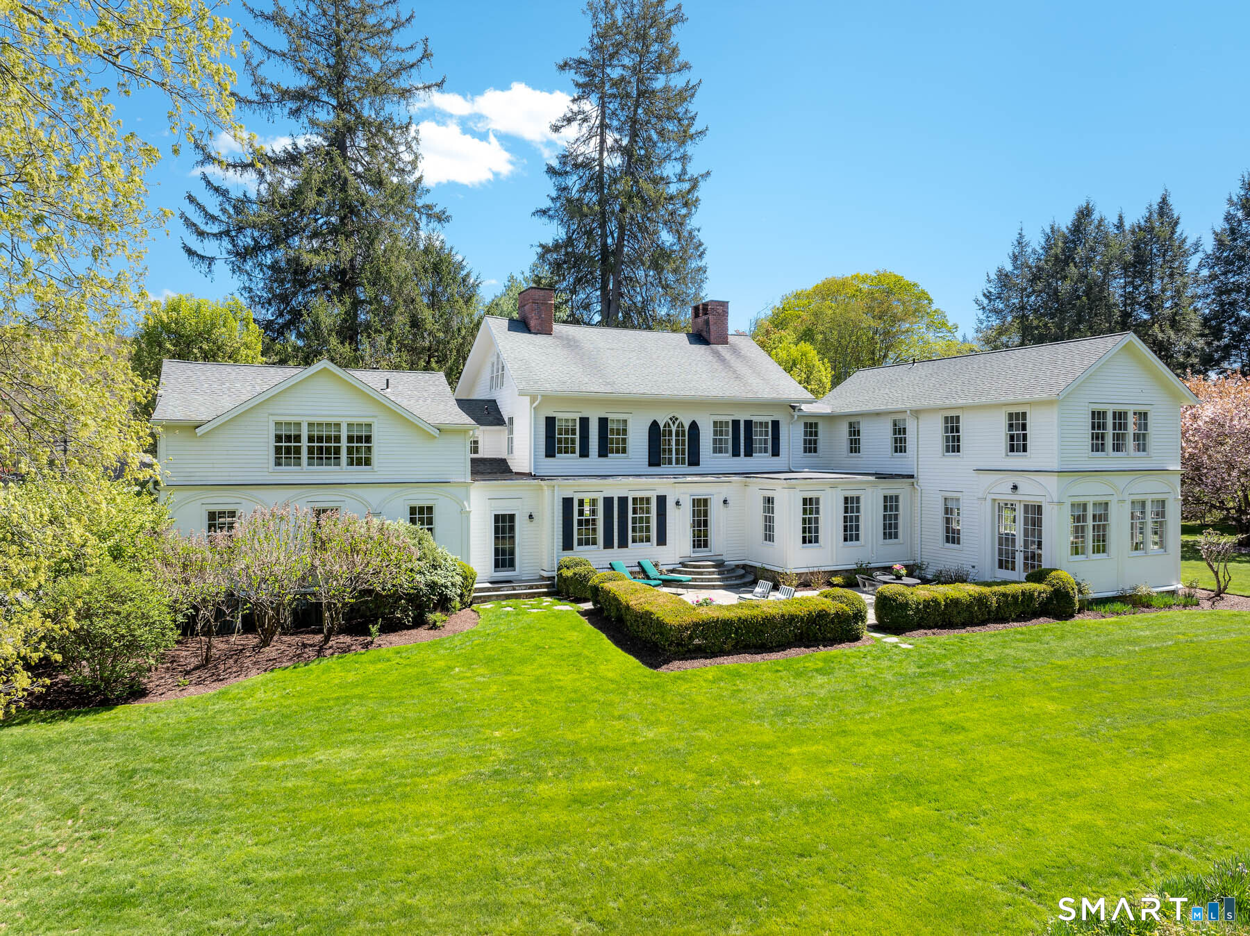 290 Lyons Plain Road
