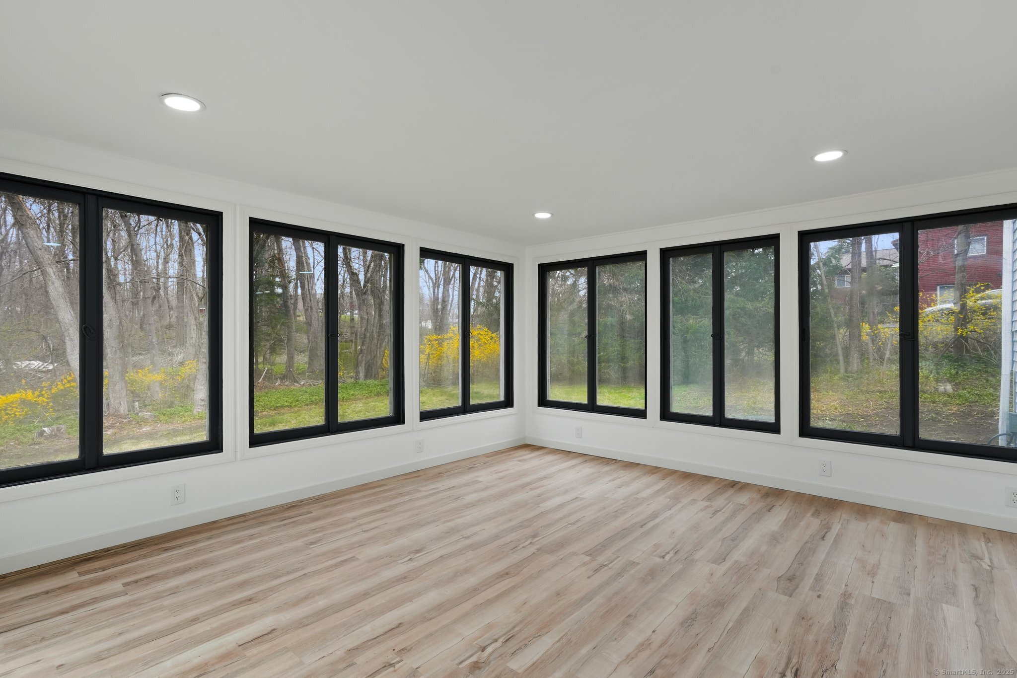 25 Meadowbrook Drive, Shelton, Connecticut image 13