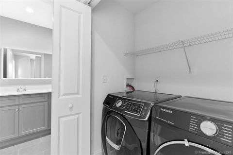 Tiny photo for 232 Columbus Avenue #1, New Haven, CT 06519 (MLS # 24154859)