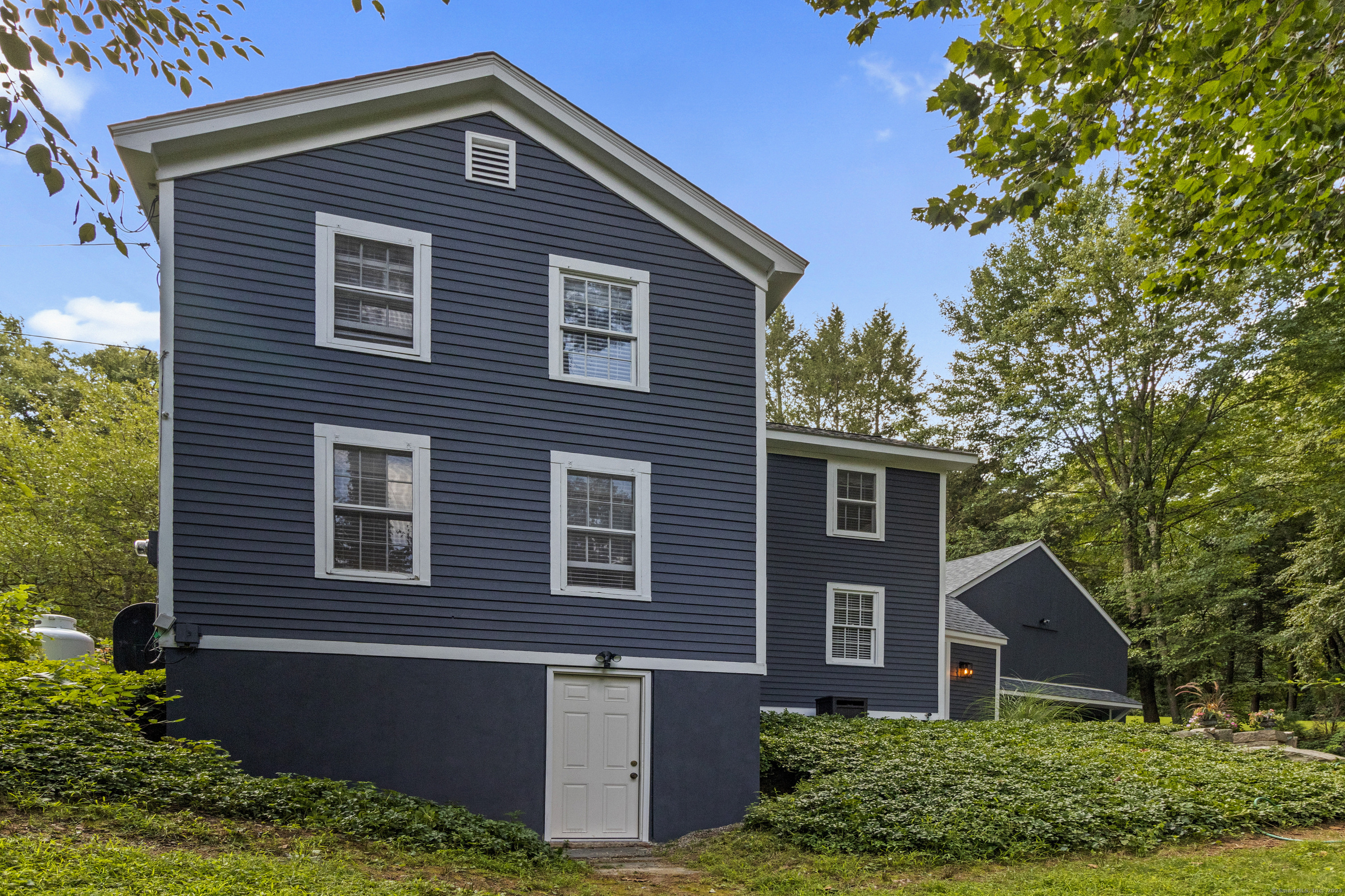 94 Glen Road, Newtown, Connecticut image 38