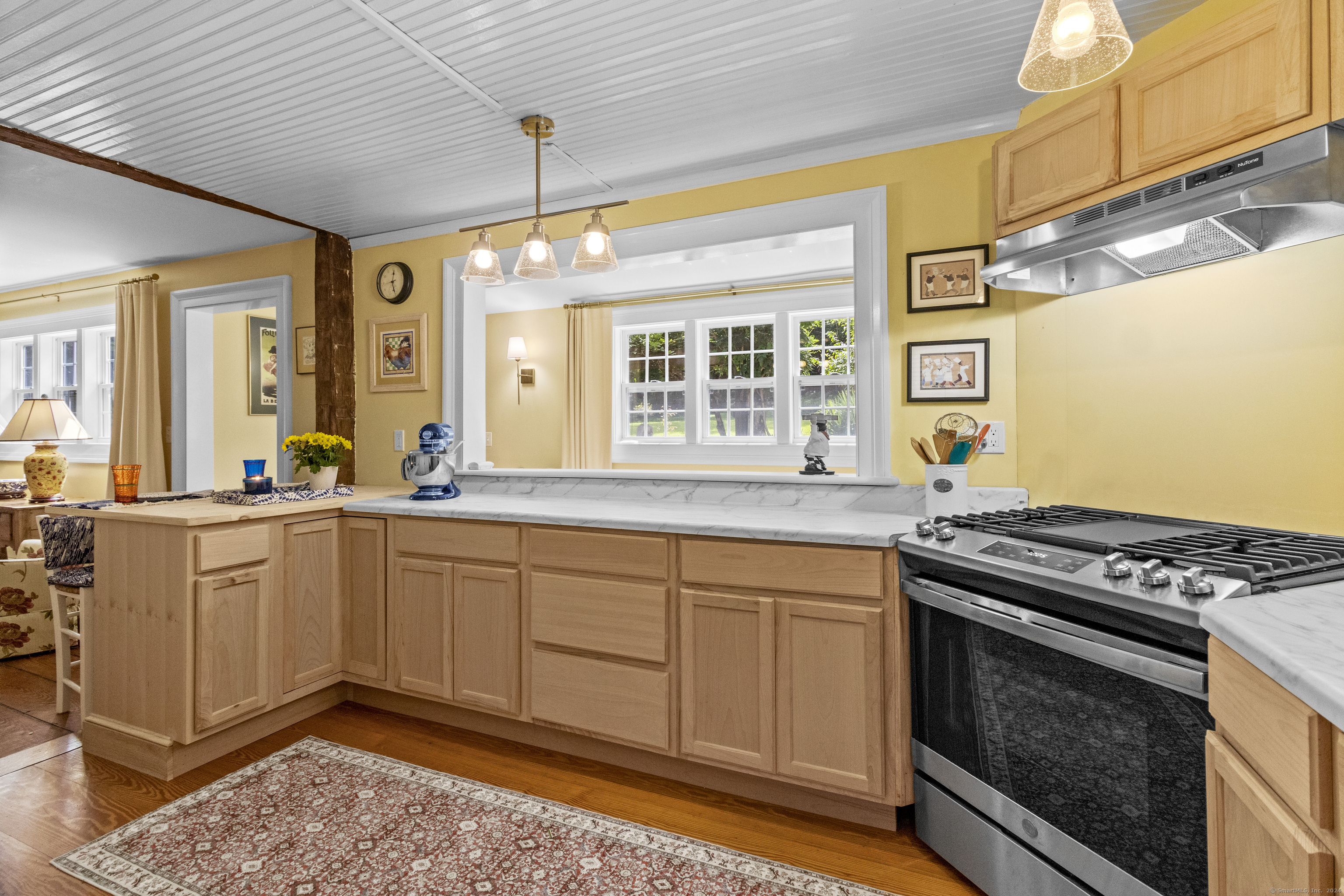 94 Glen Road, Newtown, Connecticut image 12