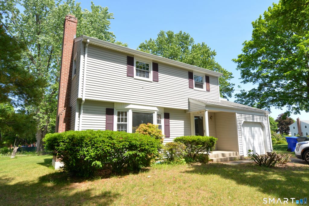 Photo of 96 Crestwood Trail, East Hartford, CT 06118 (MLS # 24181685)