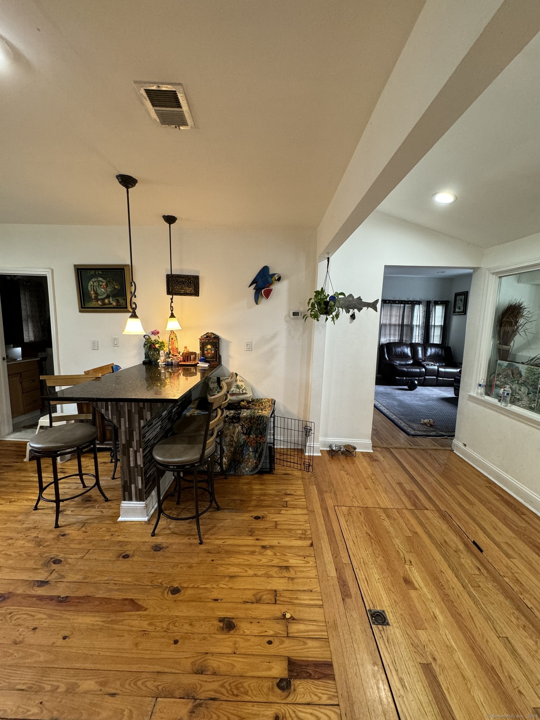 385 Chamberlain Avenue, Bridgeport, Connecticut image 10